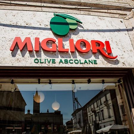 לינה וארוחת בוקר אסקולי פיצ'נו Migliori Olive Ascolane Beds מראה חיצוני תמונה